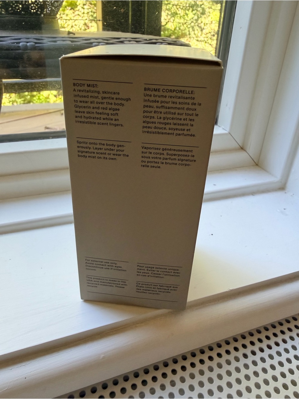Salt & Stone-Santal & Vetiver Body Mist 3.4 oz - Picture 5 of 5